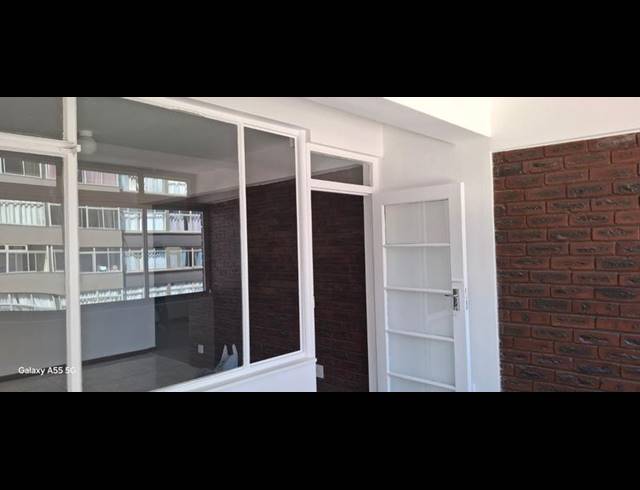 2 BEDROOM APARTMENT FOR SALE IN SOUTH BEACH